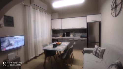 Plomari House | Orange Grove