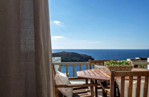 Tinos House | Ormos Seaside Villa G with private pool