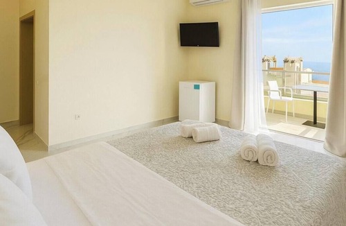 Dhermi Apartment | Oscar's apartments Drymades