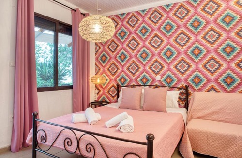 Chrisi Akti Hotel | Ostria Hotel