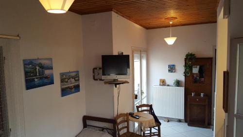 Pamfylla Apartment | P & G Apartment