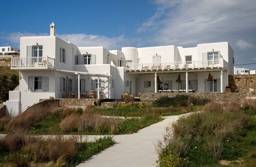 Xilokeratidi Villa | Padel Court, Helipad, Pool, Tavern, and Virtual Tour available.