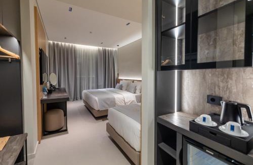 Vlore Hotel | Padma Hotel