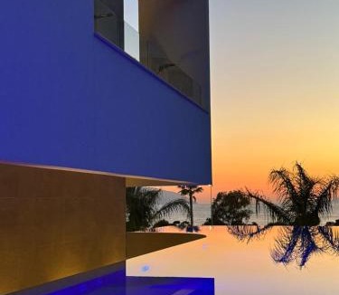 Vlore Hotel | Padma Hotel