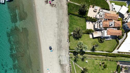 Pefkochori Villa | Palma del Mar Villa, Pefkohori by Halkidiki Villas
