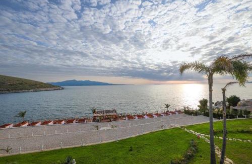 Sarande Villa | Palmera Sunrise Vila