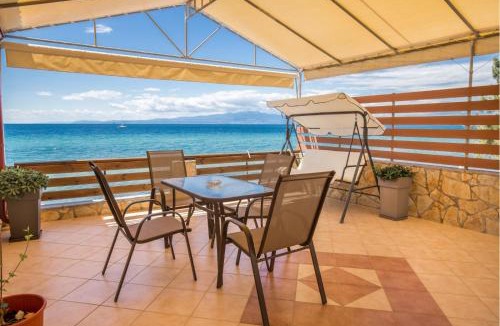 Megalos Prinos Apartment | Paloudas Bay
