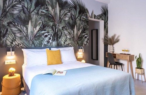 Mousio Hotel | PAME Wild