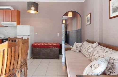 Merichas Apartment | Panana Irida