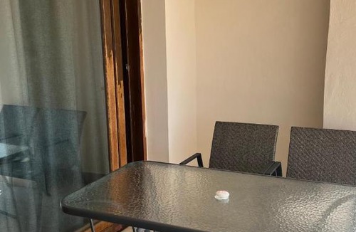 Menidion House | Panorama