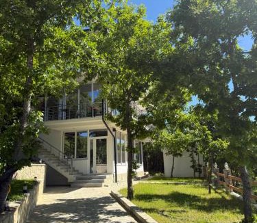 Kukes County Hotel | Panorama Helshan Hotel