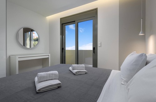 Ixia Apartment | Panorama Luxury Penthouse