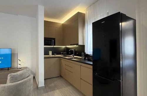 Shkembi i Kavajes Apartment | Panoramic View 360 by Adriatic Living