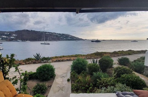 Agios Ioannis House | Panoramic View of Ornos Bay in Mykonos & Pool by ΜΡS