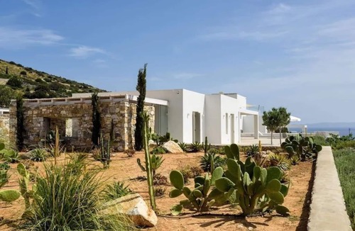 Parikia Villa | Panoramic Vineyard Villa w/Large Private Pool 18m