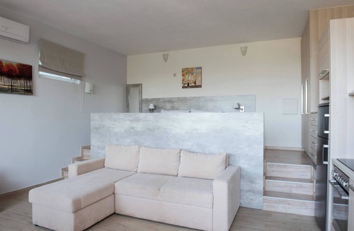 Kato Stalos Apartment | Pantanassa Villas - Clio apartment with Sea view