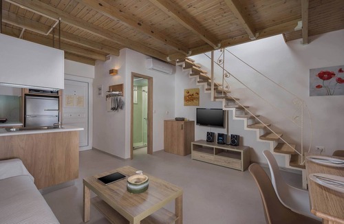 Kato Stalos Villa | Pantanassa Villas -Terpsichore with Sea View