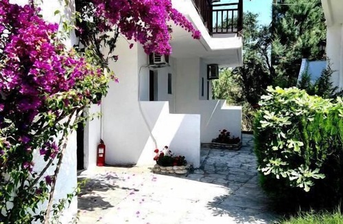 Ouranoupoli Hotel | Paradise Hotel