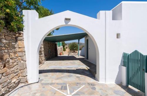 Krotiri Villa | Parikia Cove Mansion