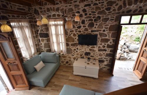 Mandraki House | Patriko Nisyrian Guesthouse