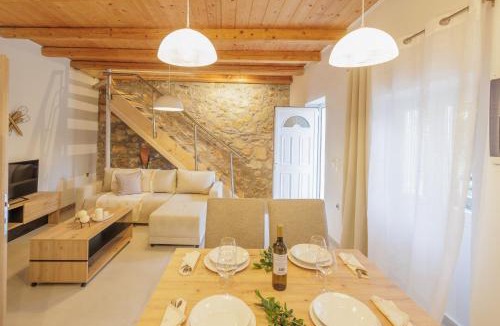 Dafnata House | Pavlos & Sofia Villa Vigla - Heated Private Pool