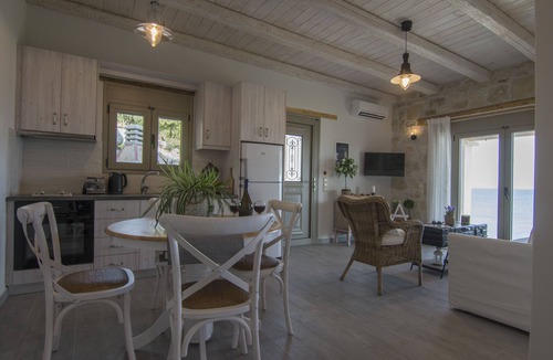 Gaios House | Paxos Sunrise Villas