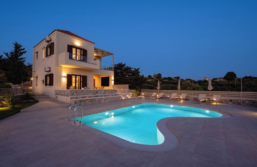 Kefalas House | Peaceful Luxury Villa with Private Pool See View and Mountain View