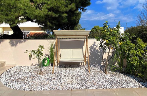 Spata-Artemida House | Peaceful neighborhood 300 m from the beautiful beaches of Artemida Town