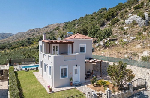 Agia Triada Villa | Peaceful Villa with Private Pool, BBQ & Kids Area