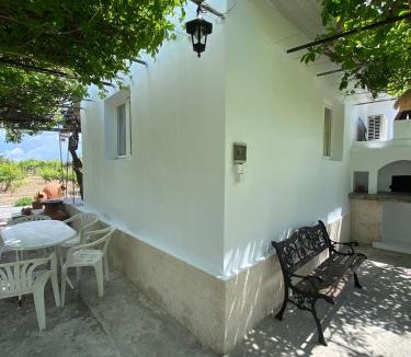 Lesbos House | Pedi’s house