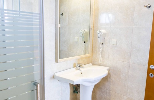Stalida House | Pela Sofia