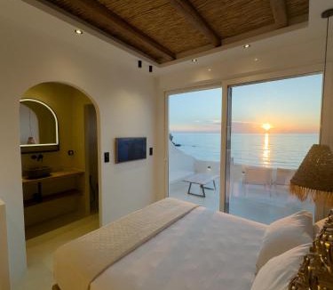 Taxiarchis Hotel | Pelagos Seaside Retreat Naxos