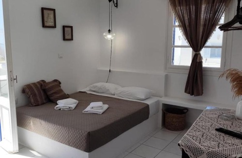 Amorgos Town Apartment | Pension Hlias - Chora Amorgos