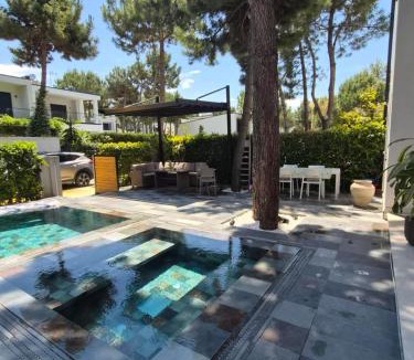 Qerek Villa | Peonia Villa ValaMar