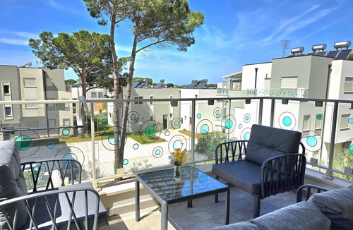 Ishem Apartment | Perla Holiday Homes 273