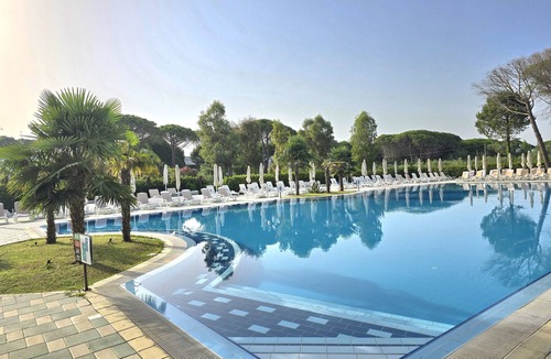 Ishem Apartment | Perla Holiday Homes 273