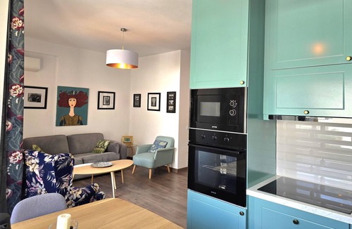 Ishem Apartment | Perla Holiday Homes 179