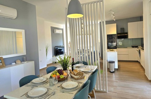 Ishem Apartment | Perla Modern Penthouse 217, Lalzit Bay, Albania