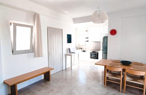 Parikia House | Persephone Sunset Villa