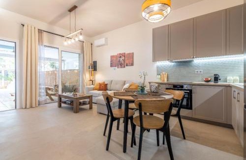 Analipsi Apartment | Petra stylish moderm apt near sea