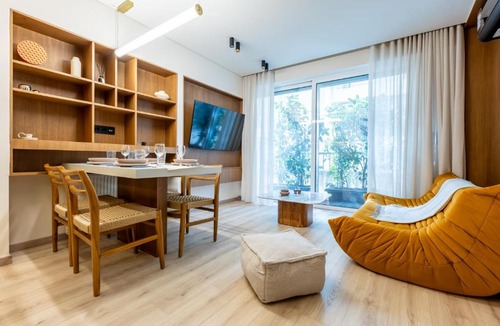 Petralona Apartment | Petralona 2BD by Lumen Living