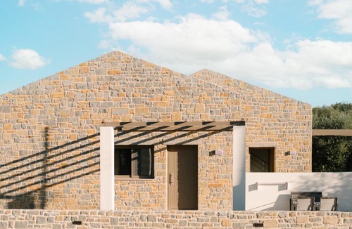 Pylos-Nestoras House | PETRINO FOINIKOUNTA