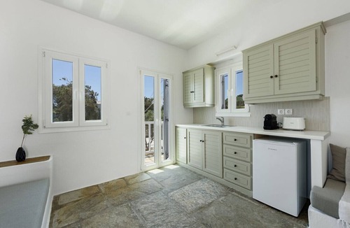 Piso Livadi Apartment | Phaedrus Living: Paros Cycladic Residences 10