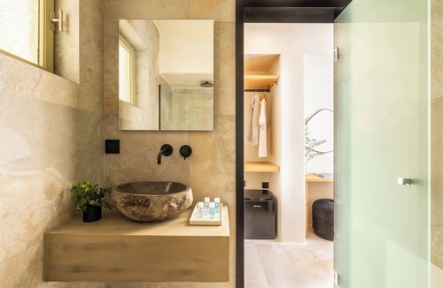Glastros Hotel | Philosophy of Mykonos Hotel