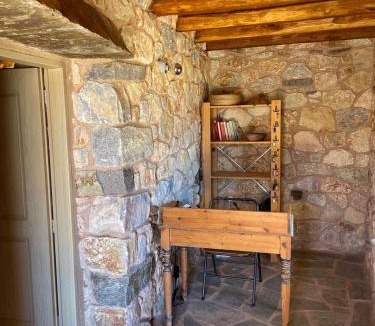 Donoussa Hotel | Phisis Nature Retreat