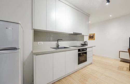 Golem Apartment | Pine & Sea Retreat by PikHost