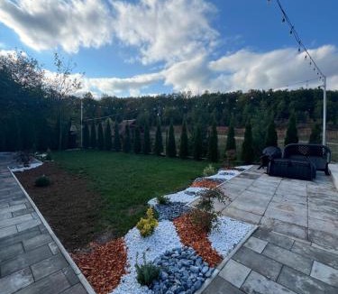 Bresalc Villa | Pine Serenity Villa