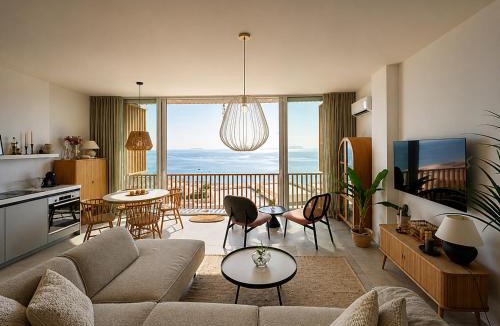 Jala House | Pinkas Beach House Unactive