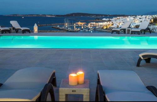 Naousa Villa | Piperi On The Rocks