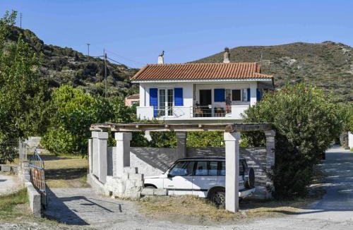 Ikaria House | Pipina's Beach Apartment